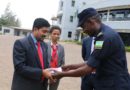 Polisi y’u Rwanda yashyikirije ibiro by’ivunjisha amayero 300,000 yari yibwe Polisi y’u Rwanda yashyikirije ibiro by’ivunjisha amayero 300,000 yari yibwe