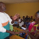 Ifoto Kamonyi imiryango mu mwiherero intyoza.com