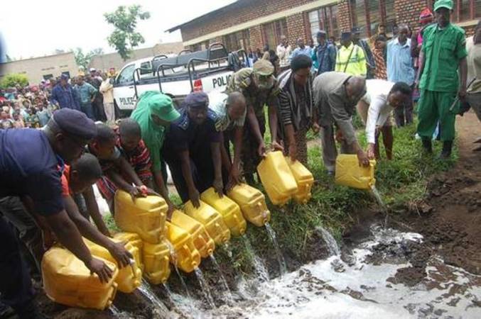 Ibiyobyabwenge birenga Litiro 4500 byarangijwe mu turere 3 dutandukanye