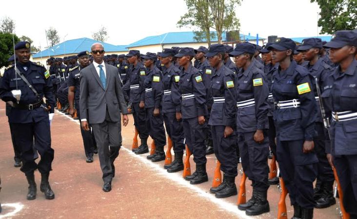 Muri Polisi y’u Rwanda 965 Barangije inyigisho zibanze za gipolisi