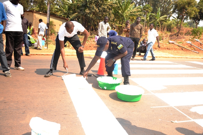 Polisi y’u Rwanda yifatanije n’abaturage ba Kicukiro mu gikorwa cy’umuganda