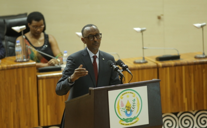 Perezida Kagame yakomoje ku maganya y’abaturage muri Mituweli
