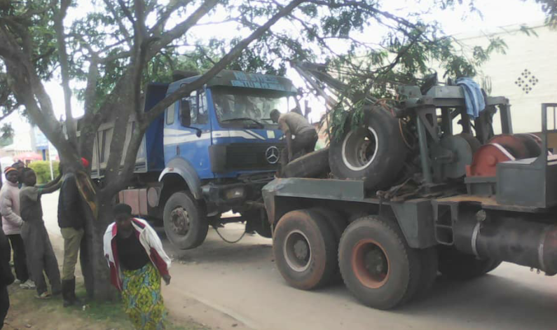 Kamonyi/Musambira: Barishimira ko bakijijwe imodoka yari ibabangamiye