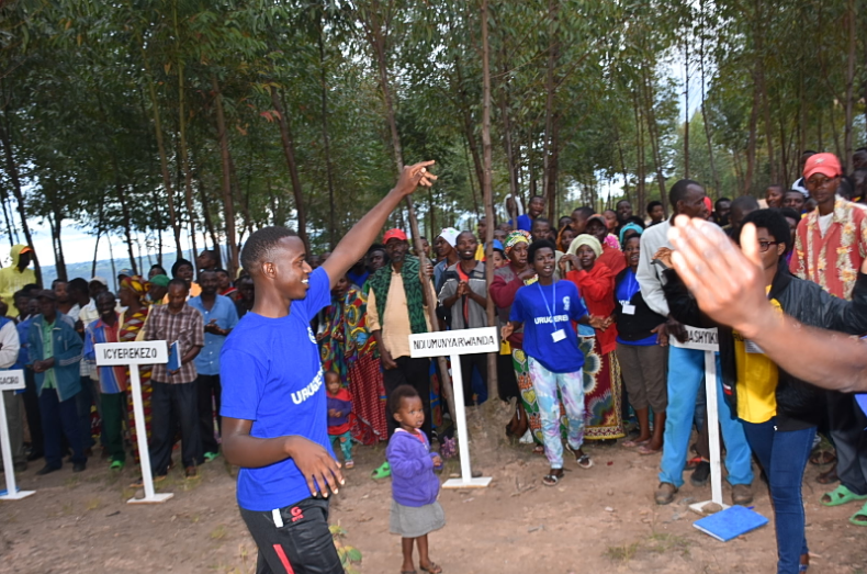 Kamonyi/Urugerero: Ibikorwa by’intore byatangiye kuvugisha benshi mu gihe gito batangiye urugerero