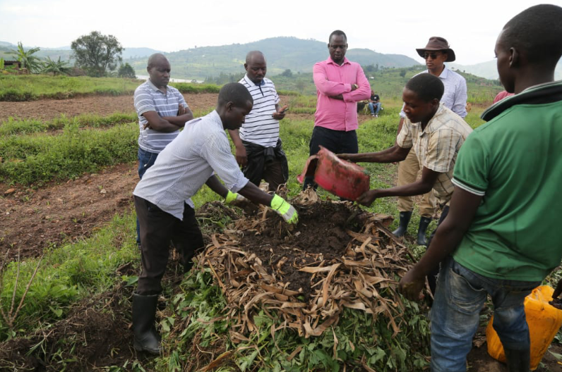 Nyanza: Turashaka uburyo ubuhinzi bwo mu Rwanda butera imbere-RAB 