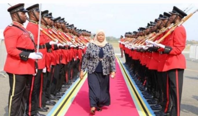 Samia Hassan Suluhu, umugore wa mbere ugiye kuyobora Tanzania agiye kurahira