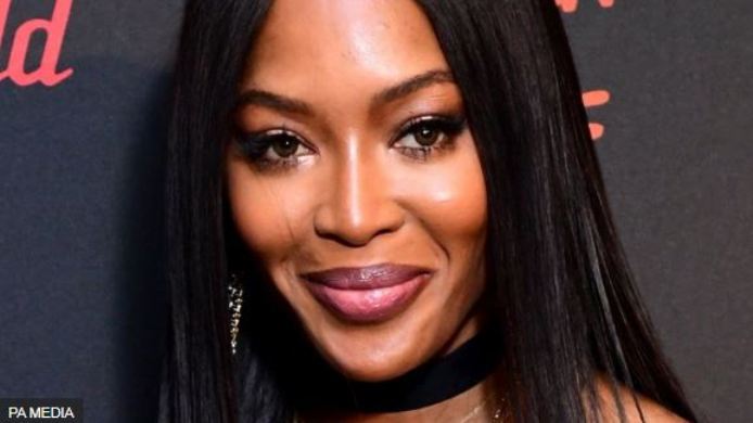 Icyamamare mu kumurika imideri, Naomi Campbell ku myaka 50 yibarutse imfura ye