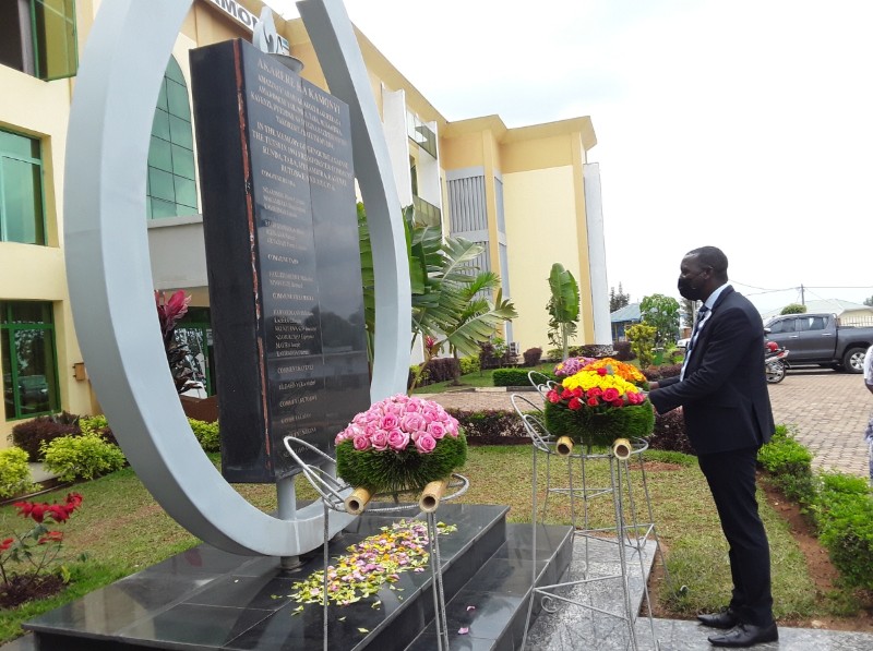 Kamonyi-Kwibuka27: Bibutse 19 bari abakozi b’Amakomine