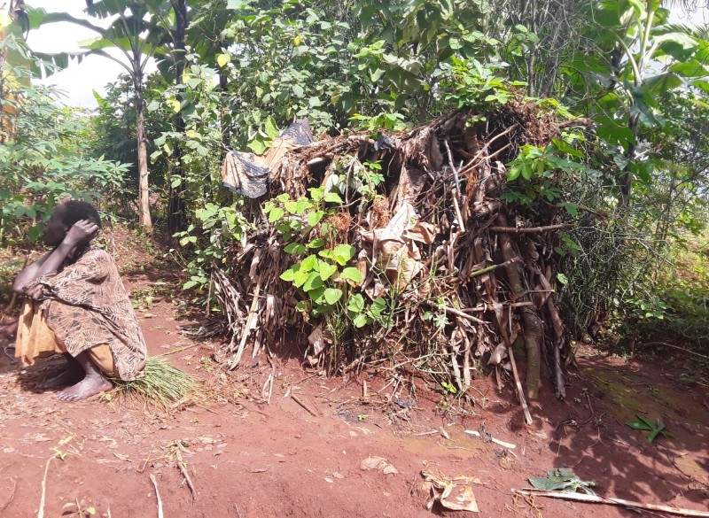 Kamonyi-Ngamba: Nyirahabineza Yozefa avuga ko abayeho mu buzima bwa “Mana Uri he!”