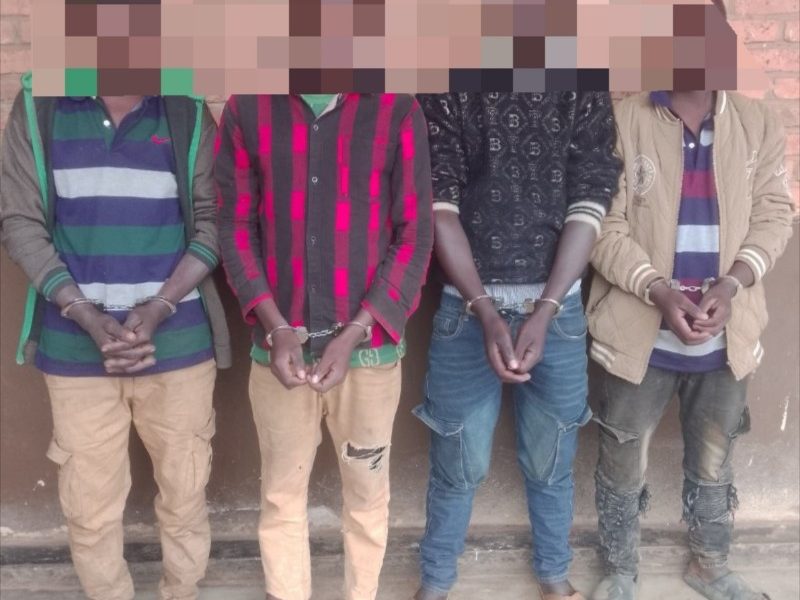 Kamonyi-Rukoma: Polisi yataye muri yombi abakekwaho ubugizi bwa nabi bategeraga abantu mu nzira