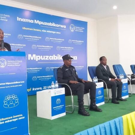 Kamonyi: Nk’Abayobozi, dukore baturebereho kuruta kuvuga ibyo tudakora- Guverineri Alice Kayitesi